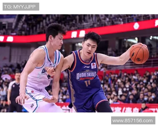 南京篮球队实力大变革引发热议球迷期待新赛季精彩表现